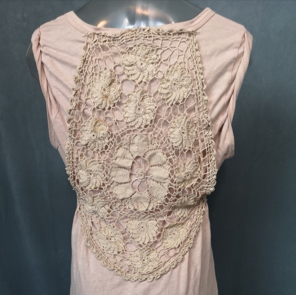 Neo-vintage Eco-lux deconstruct  crochet lace drapey PEACH jersey top w/cutouts - Picture 2 of 2